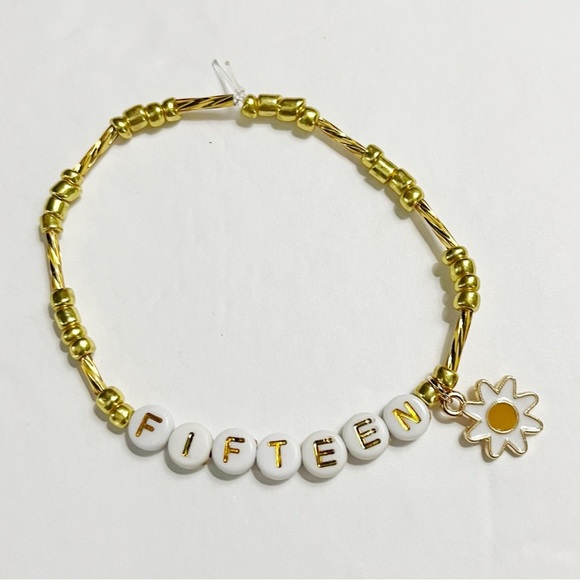 Taylor Swift Eras Tour Friendship Bracelet Fearless Fifteen - Picture 1 of 1